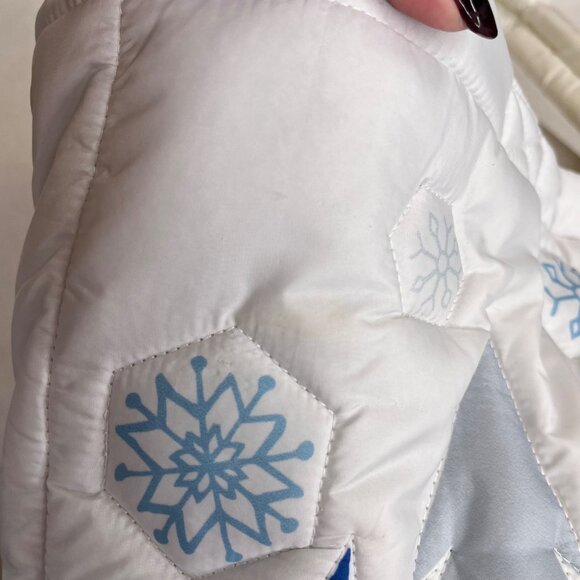 Disney Winter Tote Bag Featuring Minnie Mouse & Chip n Dale Quilted  white blue - Picture 5 of 10